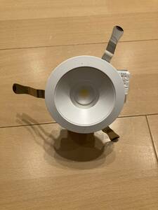 三菱電機 LED照明器具 小径ダウンライト 埋込穴Φ75 白色コーン 遮光15° 昼白色(5000K) EL-DA0/0(1004NM) AHN