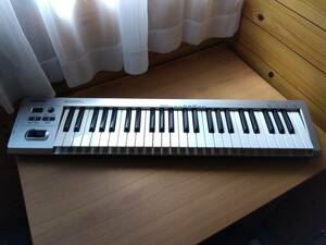 MIDIキーボード　EDIROL PC-50　中古品