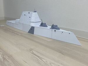 1/144 アメリカ海軍 DDG-1000 ズムウォルト級ミサイル駆逐艦 半組立済完成品 送料無料 艦船 