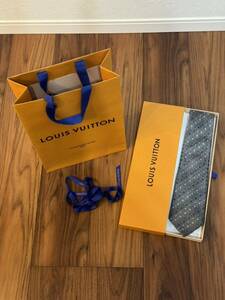 【極美品】LOUIS VUITTON ルイヴィトン ネクタイ LV グレー系 モノグラム 人気 完売品