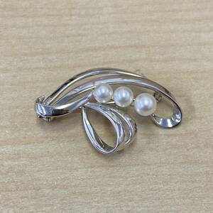 【☆T0420】 MIKIMOTO？ ミキモト？ パール？ ブローチ 約4.8ｇ 約4.5mm-5.5mm玉 Silver NHK刻印あり キズあり 汚れあり