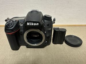 ニコン Nikon D7000 デジタル一眼レフ ボディ バッテリー付き