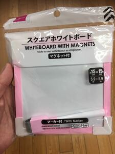 ピンク　マグネット付きスクエアホワイトボード