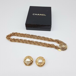 1円　シャネル　CHANEL　Chanel　イヤリング　ネックレス　ネック　メッキ　イミテーション　パール　金色　ゴールドカラー アクセサリー