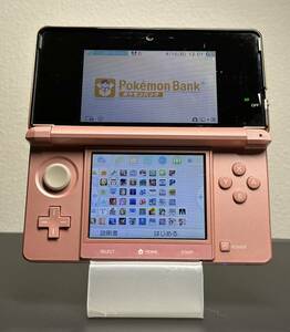 ニンテンドー 3DS ピンク - ポケモンバンク・ポケムーバー　+　VC 12作品　+　その他29作品 　ダウンロード済