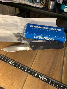 Benchmade USA　Knife 910S Stryker ベンチメイド　フォールディングナイフ　ストライカー　ハーフセレーション　米国製