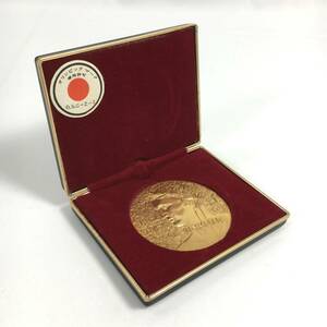 1964年 東京オリンピック 記念メダル 直径６cm 18KGP ゴールドプレート ケース付き TOKYO XVIII OLMPIAD (2)