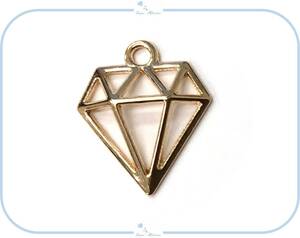 E131 チャーム ダイヤモンド ゴールド 1点 ハンドメイド材料 アクセサリーパーツ ネックレス ブレスレット ピアス 宝石 シンプル デザイン
