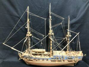 完成品　世界の帆船 17世紀スペイン戦艦 船 精密模型 帆船 木製 ハンドメイド