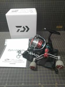 Daiwa 17 Emeraldas エメラルダス MX 2508PE SOM Custom カスタム (Red) 