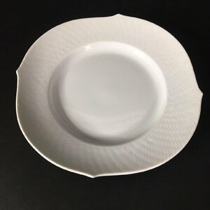 ER0216-2-3 マイセン Meissen 波の戯れ ホワイト 29472 プレート 皿 食器 ブランド 直径22.5cm 80サイズ