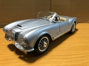 ブラーゴ 1/18 ランチア アウレリア B24 スパイダー 1955 Lancia Aurelia spider イタリア製