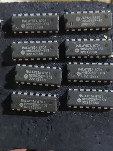 日立　256kbDRAM HM50256P-15 8個セット　テストのために一度ソケットに刺しました。未使用品　GS Memory expansion card向け