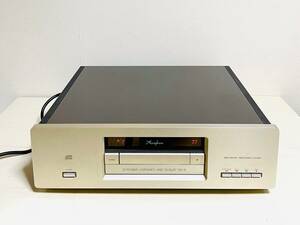 Accuphase アキュフェーズ CDプレーヤー DP-75 。