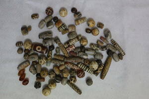 大量 天珠 数珠 瑪瑙 置物 擺件 中国古美術 時代物 仏珠