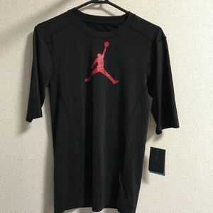 未使用 NIKE ナイキ ジョーダン 23 JUMPMANコンプレッション　半袖Tシャツ ブラック トレーニングウェア メンズMサイズ バスケットボール