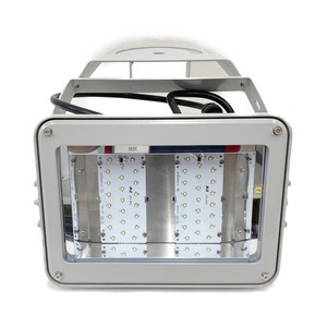 ♭♭ 共立電商 LED 照明器具 高天井照明　2020年製　本体のみ FDD95E2SV301H-C 目立った傷や汚れなし