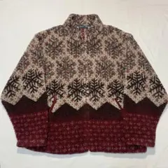 vintage mountain fleece snow design