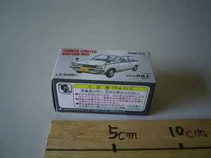 R2427-4　トミカ　リミテッド　ビンテージネオ　スズキ　アルトGタイプ　1/64　定形外では２２０円予定
