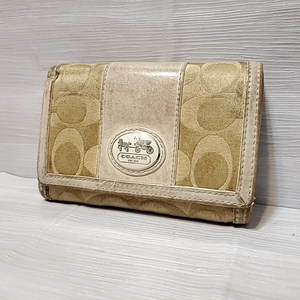 1348 即決 COACH コーチ 財布 コンパクト ウォレット ロゴ シグネチャー キャンバス レザー ベージュ系 白系 札入れ 小銭入れ 