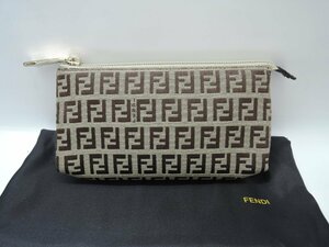 【未使用】フェンディ FENDI ポーチ ズッカ柄 ベージュ キャンバス 化粧ポーチ コスメポーチ BRB・バッグ・財布