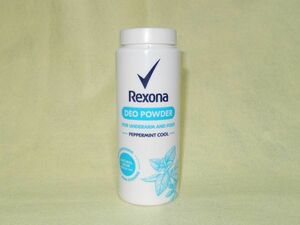 ★☆ワキや足、爽快！ Rexona　デオドラントパウダー　８０ｇ　☆★