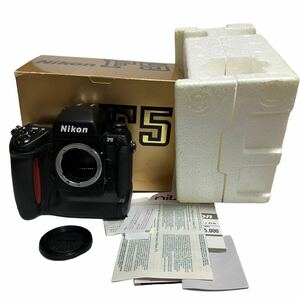 【極上品】Nikon F5 箱付き　