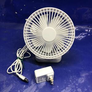 美品 どこでもFAN SF-DFC10 WT コードレスでも使える充電式扇風機　3電源　TOPLAND コンパクト扇風機