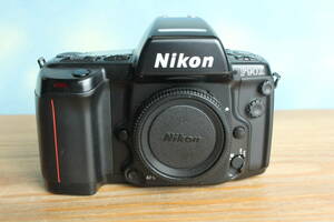 ※未使用品　Nikon　F90X　ボディ　ニコン　作動良好品　　送料520円