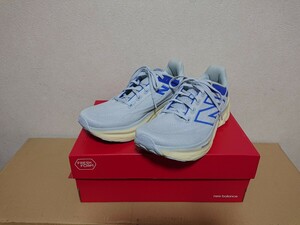 new balanceランニングシューズ Fresh Foam X 1080 v13 26.5cm 2E ペールブルー およそ30km未満のランニングに使用 雨天時は未使用