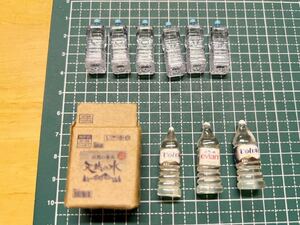 ※玩具です　ガチャ　天然水　ミネラルウォーター　ベットボトル　ガシャポン　ドールハウス ミニチュア 送料無料