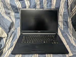 FUJITSU LIFEBOOK A749/A Core i5-8365U 1.6GHz/DVD/15インチ/OS無/ BIOS起動可