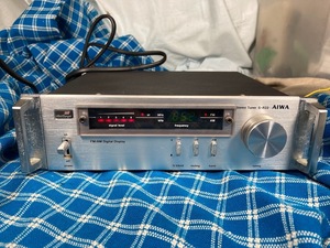 　AIWA 　FM ,AM、 チューナー　S-R22　カテゴリー　異なりますが　完動品　【3ヶ月保証￥26,800(1979年頃) E