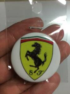 フェラーリ Ferrari 缶バッジ 缶バッチ 新品