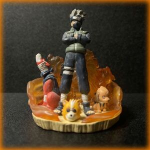 NARUTOナルトフィギュア カカシ ウーヘイ アキノ ビスケ 