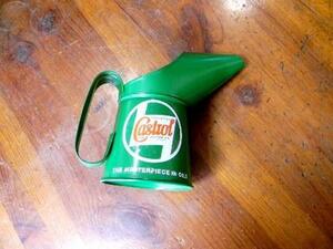 新品　カストロール　オイルジョッキ　Ｓサイズ　1/2パイント　２８４ＭＬ　　CASTROL