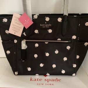 日本未入荷！新品！ケイトスペード　kate spade　/A4可！アップルが可愛い♪旅行、通勤にトートバッグ　K8112　林檎　リンゴ　ショルダー