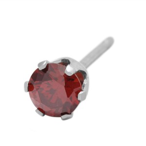 【バラ売り/1個】 ピアス サージカルステンレス キュービックジルコニアのスタンダードなピアス 石：4.0mm 赤