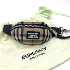 【未使用級】BURBERRY バッグチャーム キーホルダー ボディバッグ