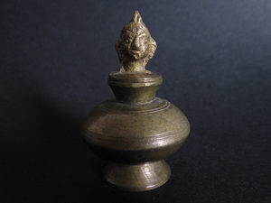 19世紀　インド　人面　小壷　真鍮　アンティーク