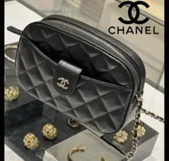 入手困難　新品未使用　CHANEL 大人気　チェーンクラッチ　ブラック