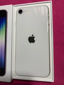 美品！iphone se3 64GB ホワイト　スターライト