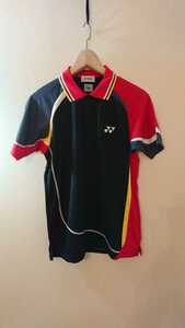 YONEX ヨネックス テニスシャツ バドミントンシャツ メンズ Sサイズ ゲームシャツ ポロシャツ 部活 男子用 黒×赤 トレーニングシャツ