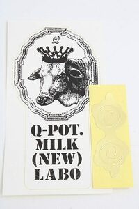 Q-pot. / スイーツの母(乳牛)オリジナルステッカー Y-23-12-31-007-QP-ZA-SZ-ZY