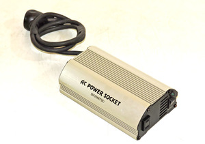 DAIHATSUンバーター 12V 100V USB 150W 充電器 防災グッズ 車載充電器 カー用品 車内 中古品