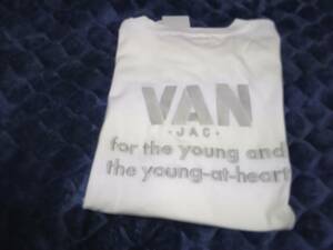 VAN JAC 　今期物　店舗限定　半袖バックVANロゴ刺繍Tシャツ　ホワイト　LL　　新品未使用　アイビー　　トラディショナル