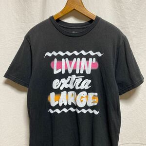 STUSSY LIVIN‘ EXTRA LARGE プリントTシャツ　ブラック　黒　半袖Tシャツ　ステューシー　コットン