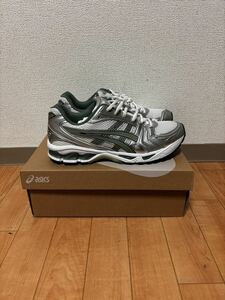 ASICS GEL-KAYANO 14 silver/green us10 28cm