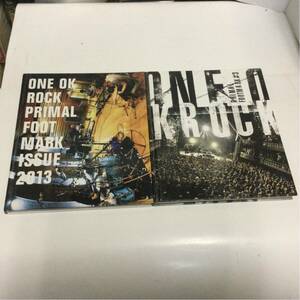ONE OK ROCK 写真集 2冊セット PRIMAL FOOT MARK ISSUE 2013 #3 ワンオク
