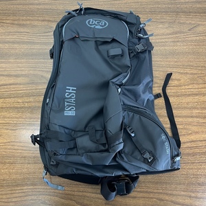 １円 新品 店頭展示品 ビーシーエー 2023/24 BCA STASH PRO 32L BACKPACK スキー スノボード バックパック M/Lサイズ